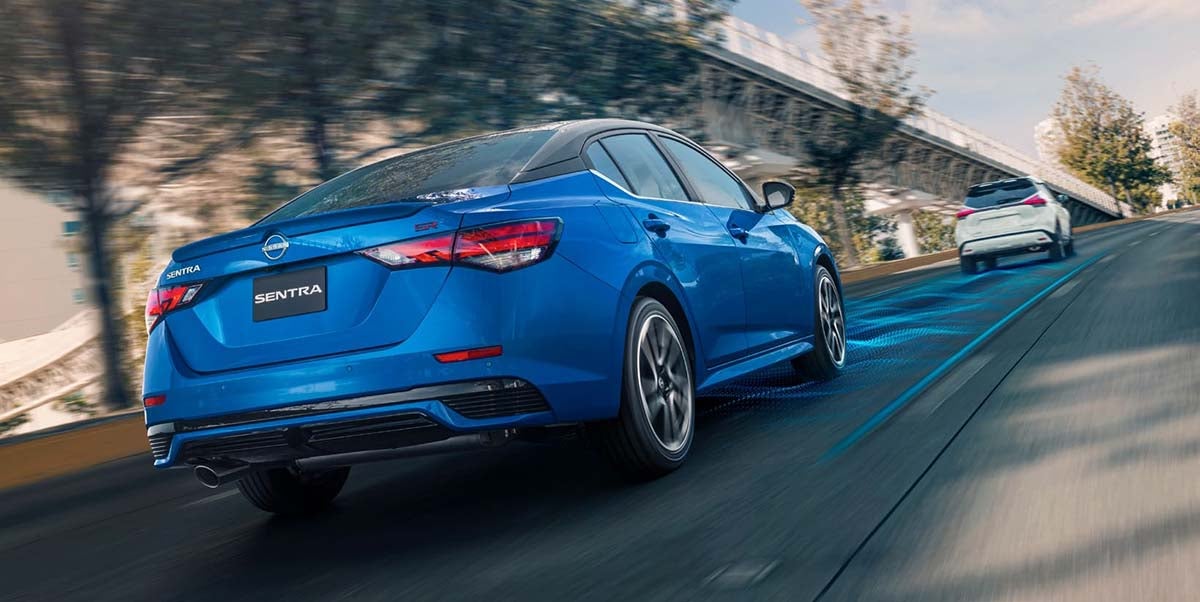 Nissan Sentra Exterior4